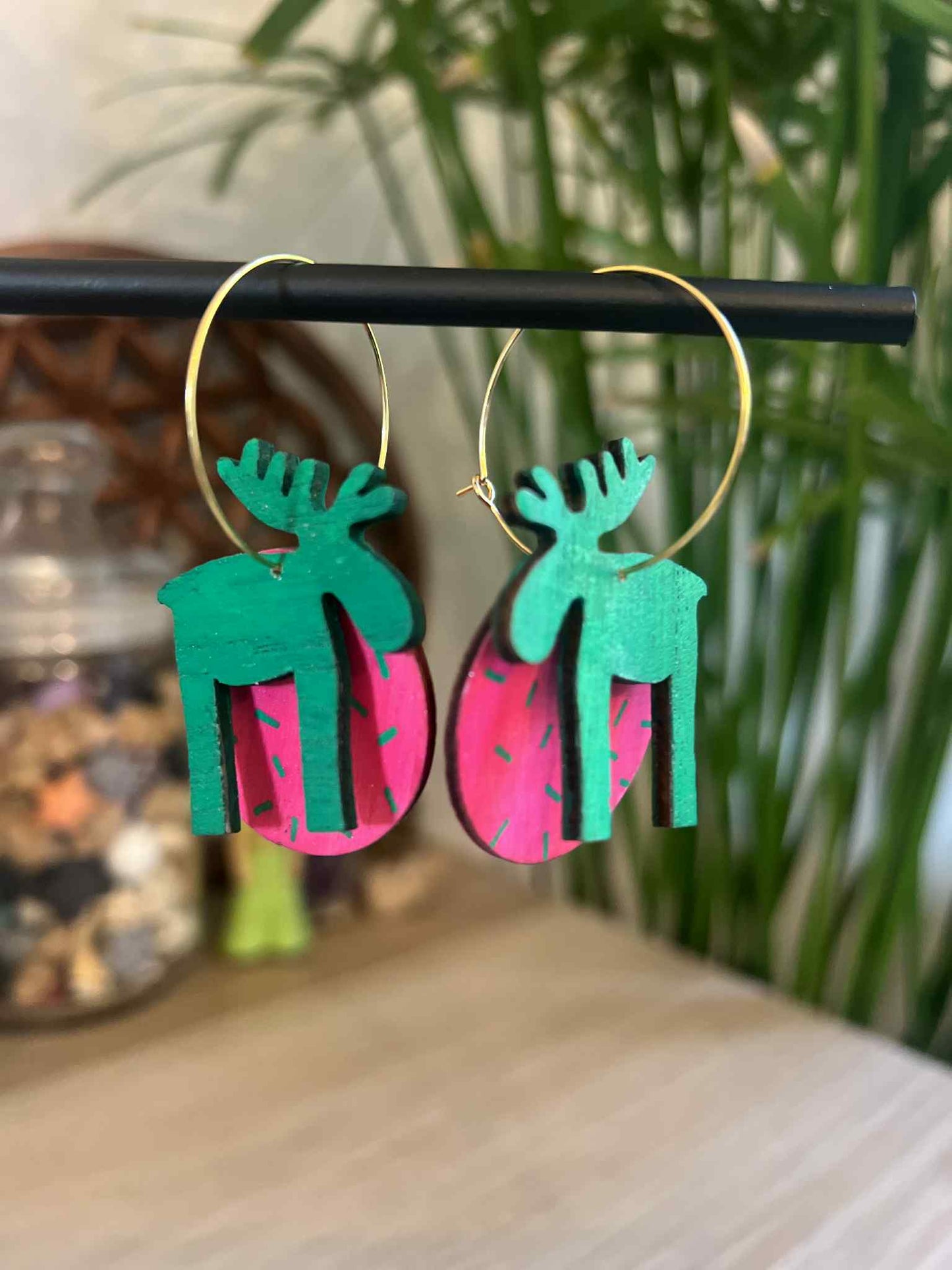 Créoles Rennes de Noël Vert et rose confettis