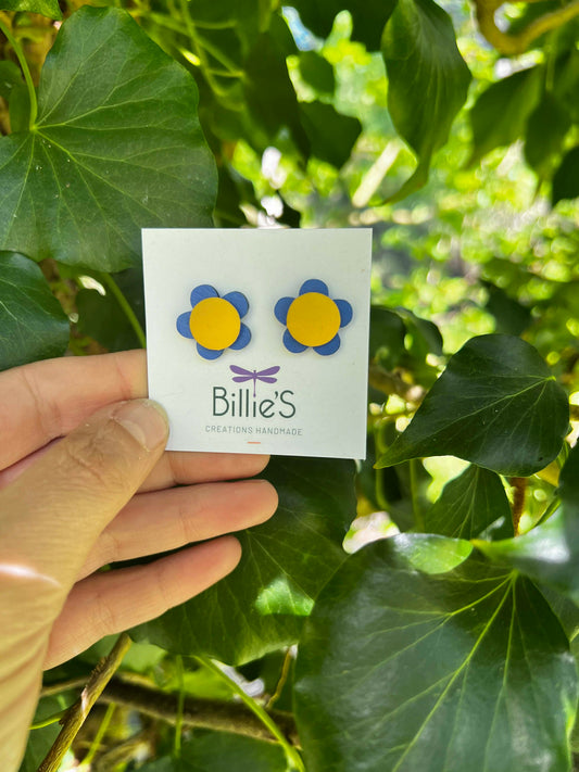 Petite Lison jaune et bleu 🌼💠